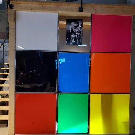 شقة Stunning Industrial Loft In A Former Power Plant Schaltzentrale